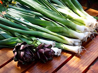 Leeks cleaned and ready to donate to the local food bank gallery image