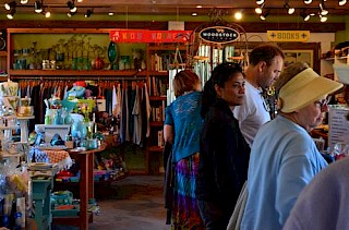 Gardens Store 8 gallery image